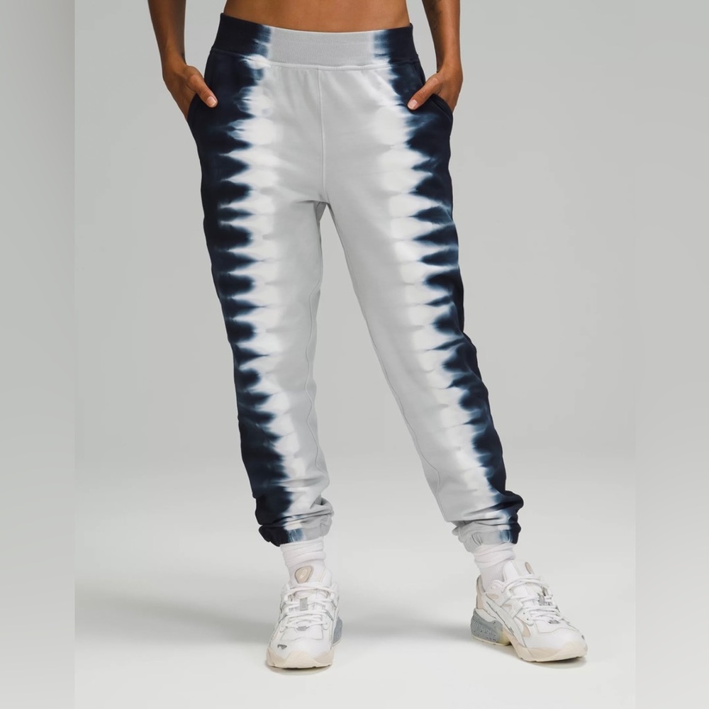 Lululemon Joggers